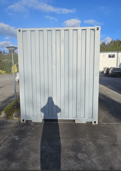 40FT Shipping Container with Roller Door - Image 4