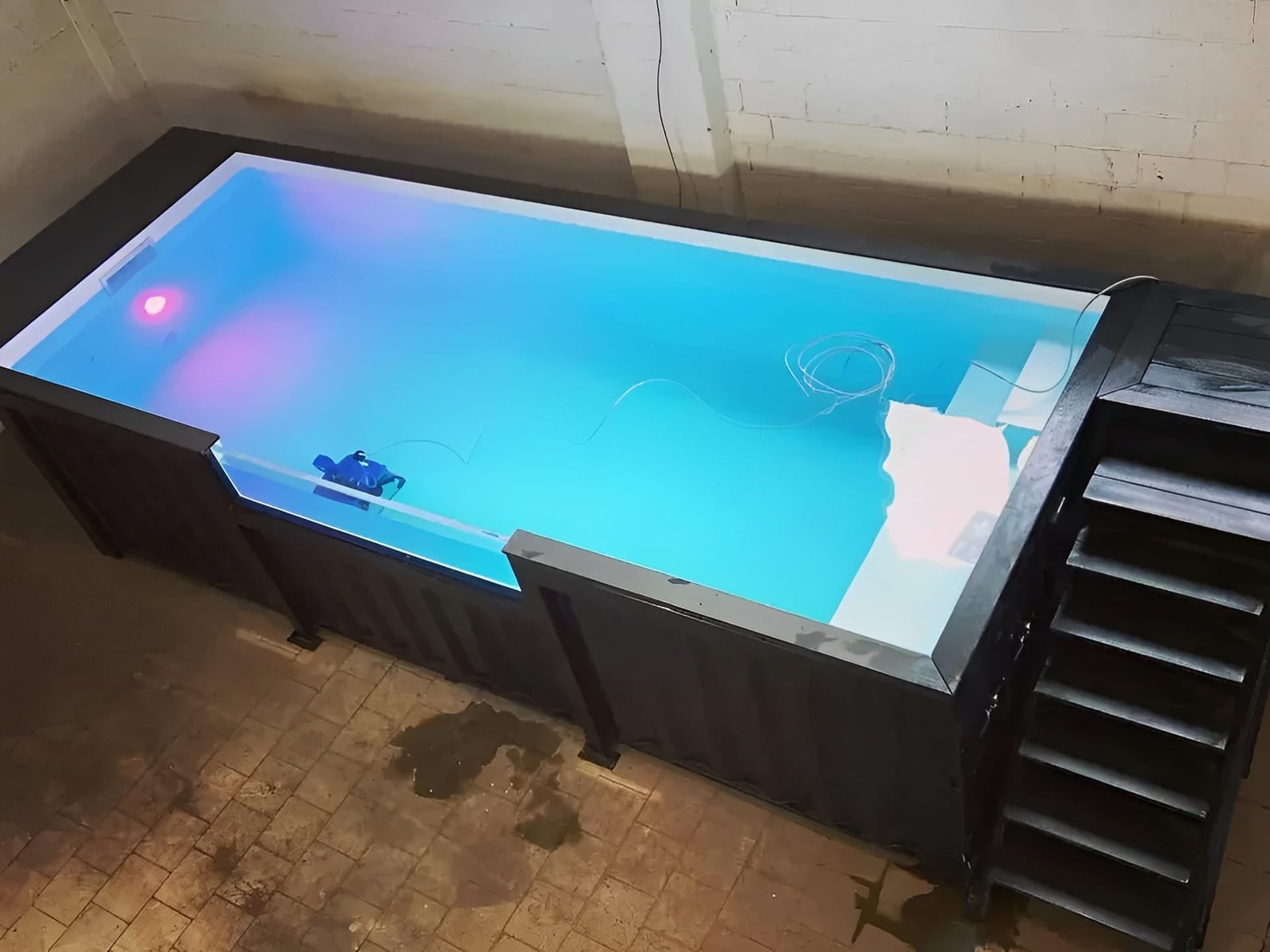 20ft Shipping Container Swimming Pool - Image 2