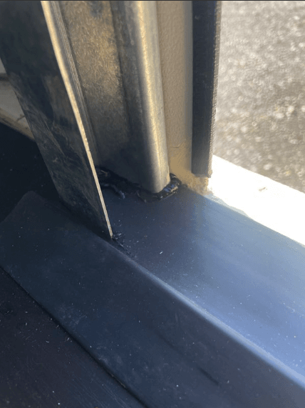 20ft One Trip Container with Roller door - Image 8