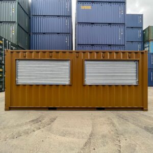 20ft Converted Container Bar – Fully Customized Outdoor Serving Unit for Sale