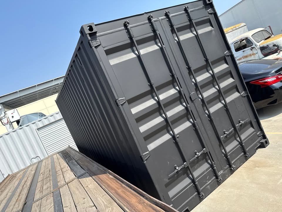 20ft Shipping Container – Matte Black w/ 12’ Side Roll-Up Door for Sale - Image 5