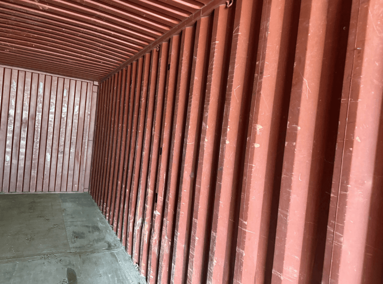 40 x 8 x 9.5 Used Shipping / Storage Container - Image 8