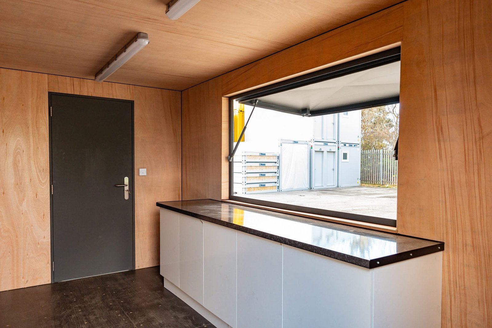 20ft Customised Container Kiosk – Fully Converted, Ready to Use for Sale - Image 2