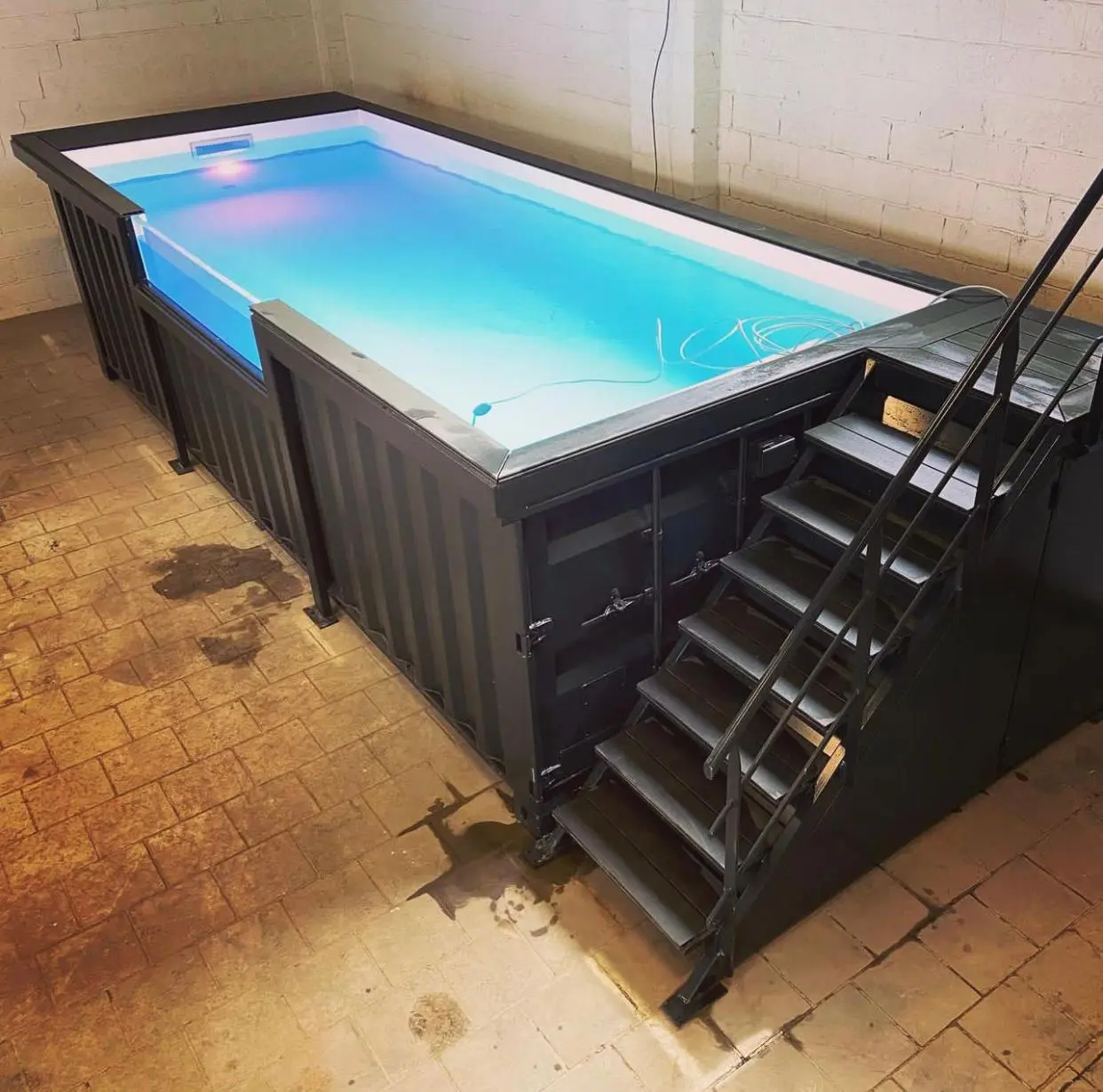 20 Ft Container Pool for Sale - Image 2