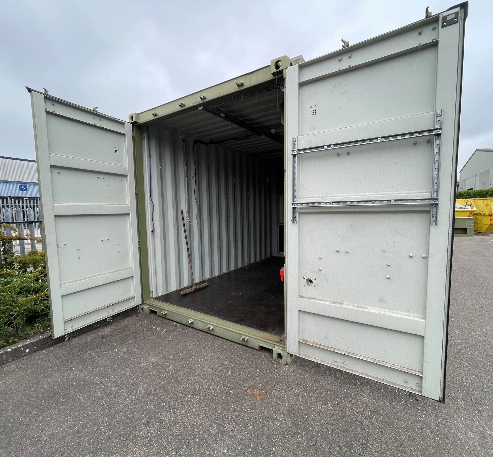 Shipping Container 13ft for Sale - Image 13