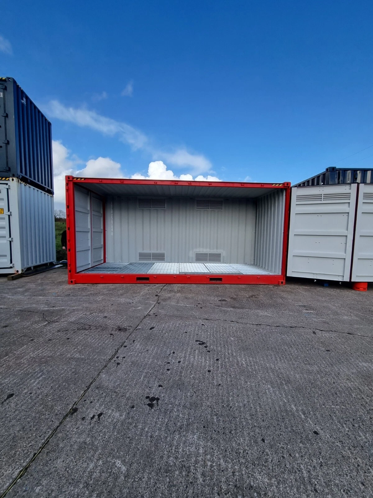 20ft Hazardous Goods Bunded Container for Sale - Image 3