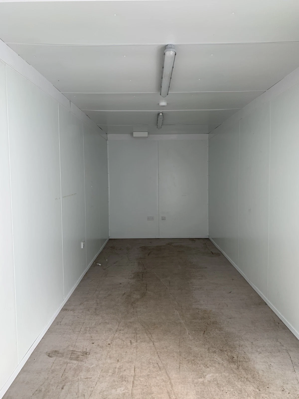 20ft X 8FT Insulated Storage Unit for Sale - Image 4
