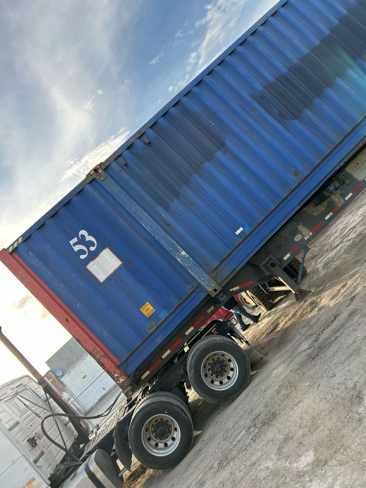 53 High Cube Steel Shipping Container for Sale - Image 12