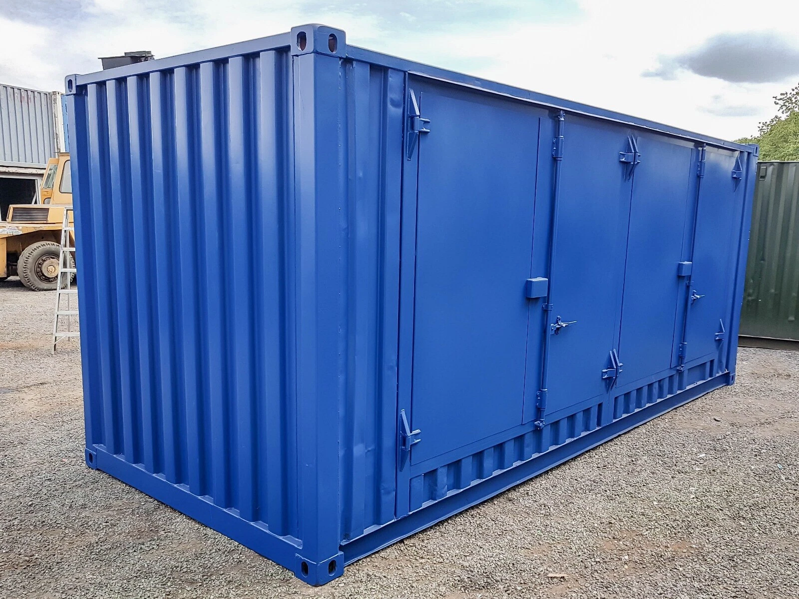 20×8 Bunded Container With Side Doors With Extra Door Secure Lock Boxes. for Sale