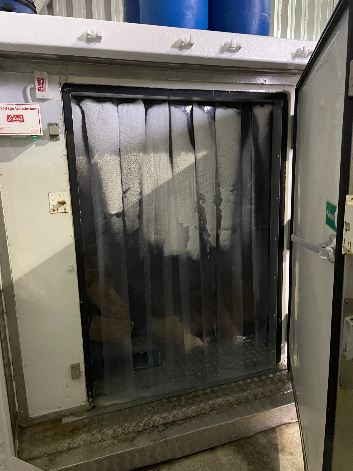 Govi 10ft Refrigerated Container (Fridge & Freezer) for Sale - Image 3