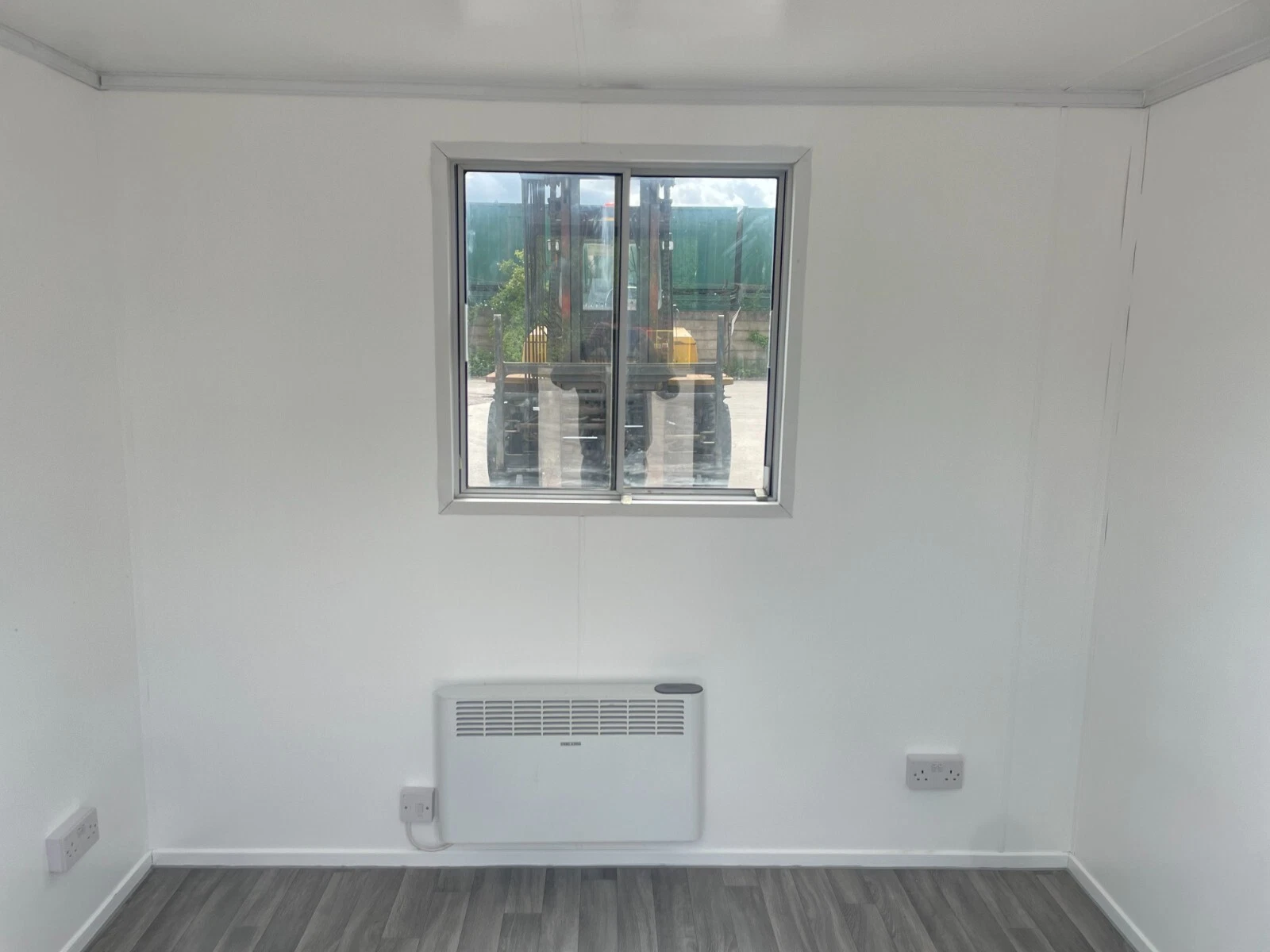 10×8 ft Small Office Container, High Security for Sale - Image 6