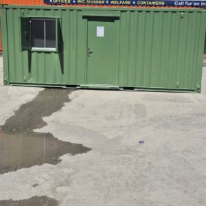 20 x 8 AV Open plan office green for Sale