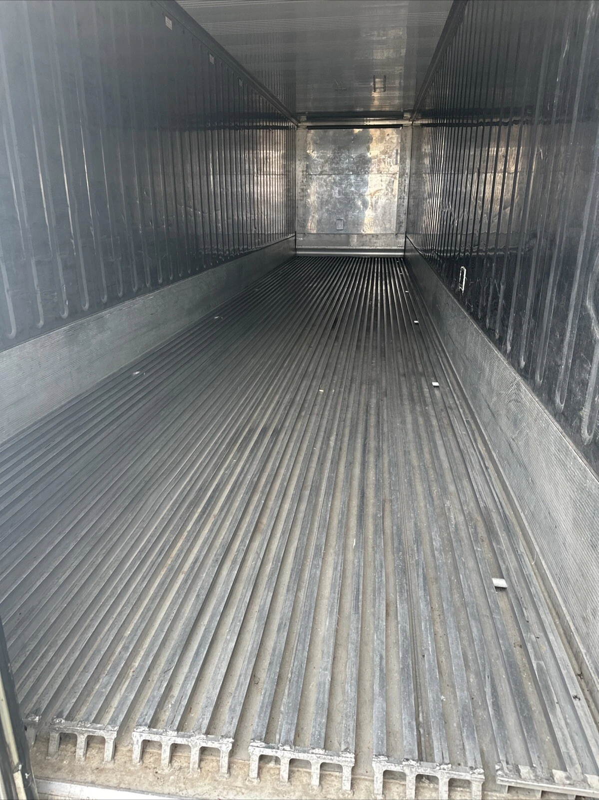 Daikin 40ft Refrigerated Shipping Container (Reefer) for Sale - Image 7