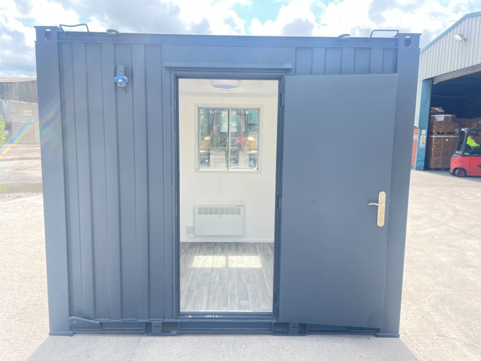 10×8 ft Small Office Container, High Security for Sale - Image 2